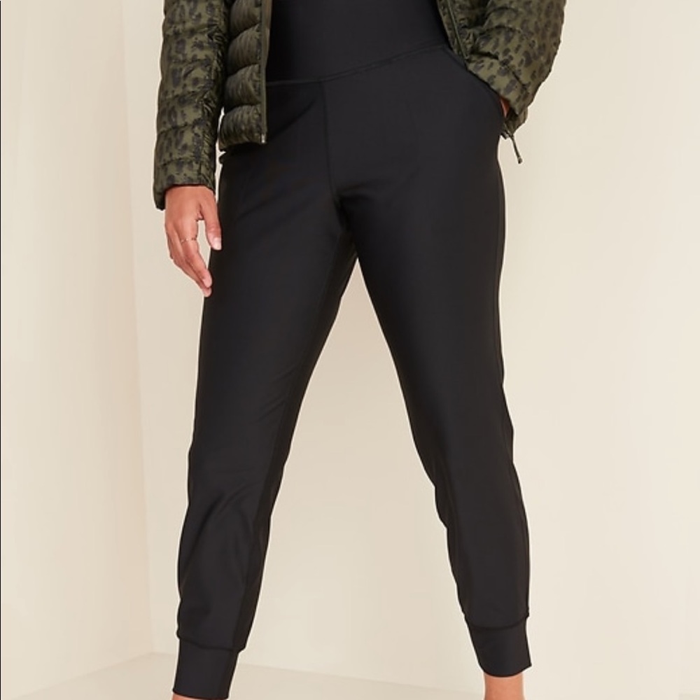 High-Waisted Elevate Powersoft Joggers, XL